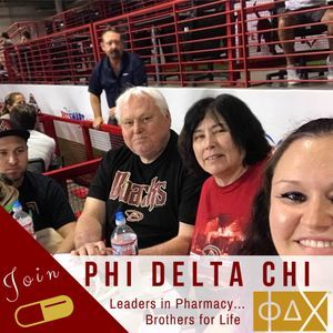 Meet your Posher, Roxanne